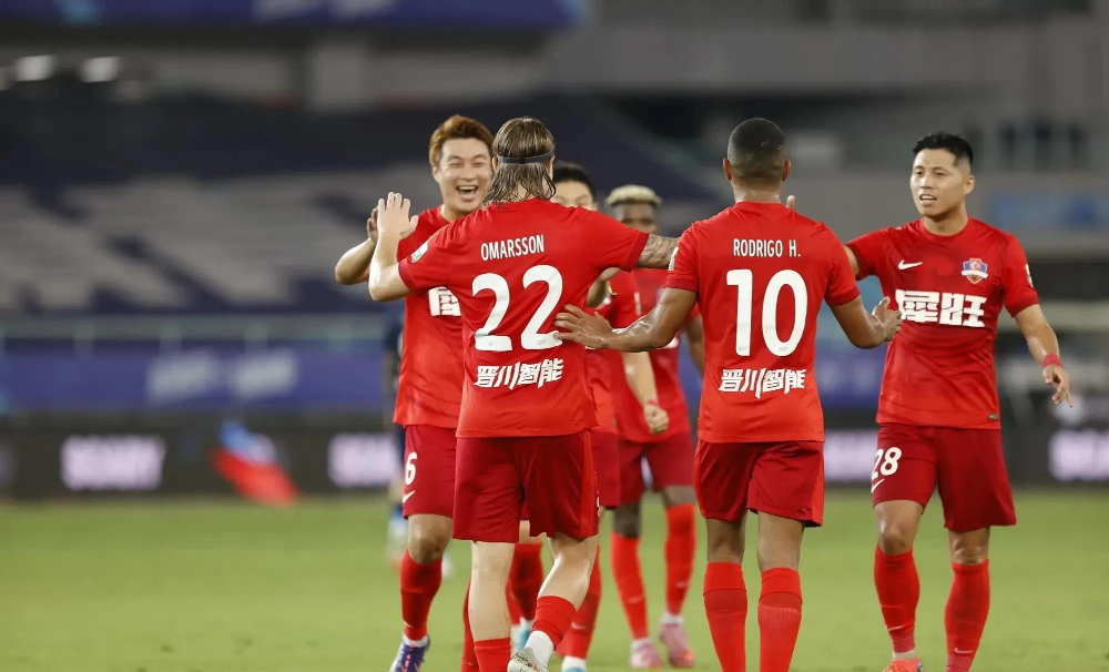 今晨英超焦点战，北京国安回应争议，底气十足，团队化学反应显著的简单介绍-英雄联盟竞猜